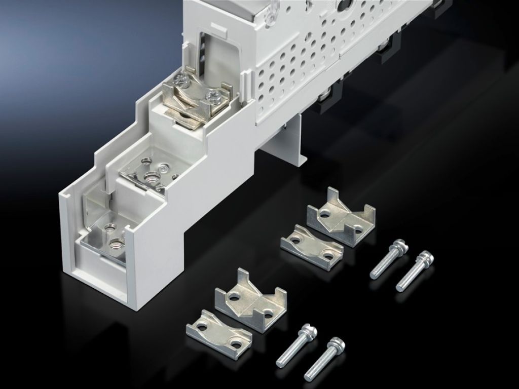 Clamp-type terminal connection for NH slimline fuse-switch disconnectors