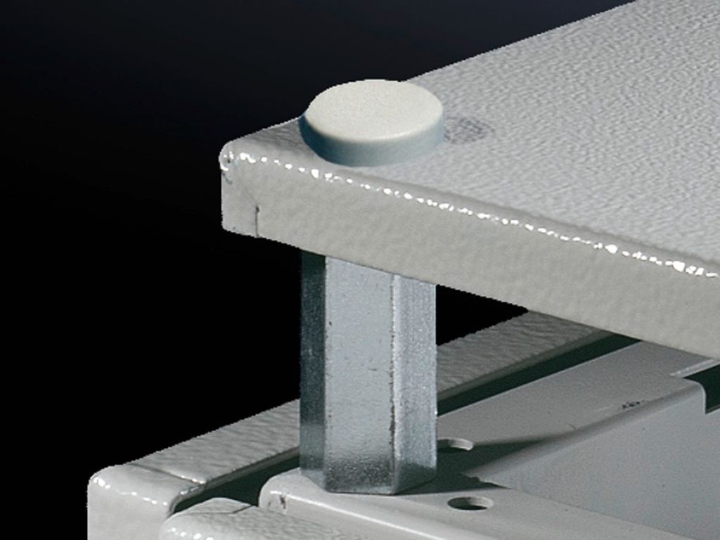 Spacer for roof plate