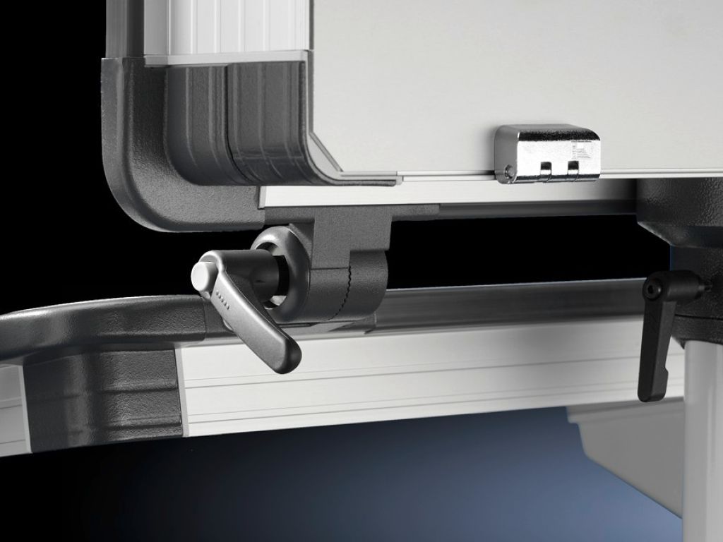 Frame connector, adjustable for Comfort Panel