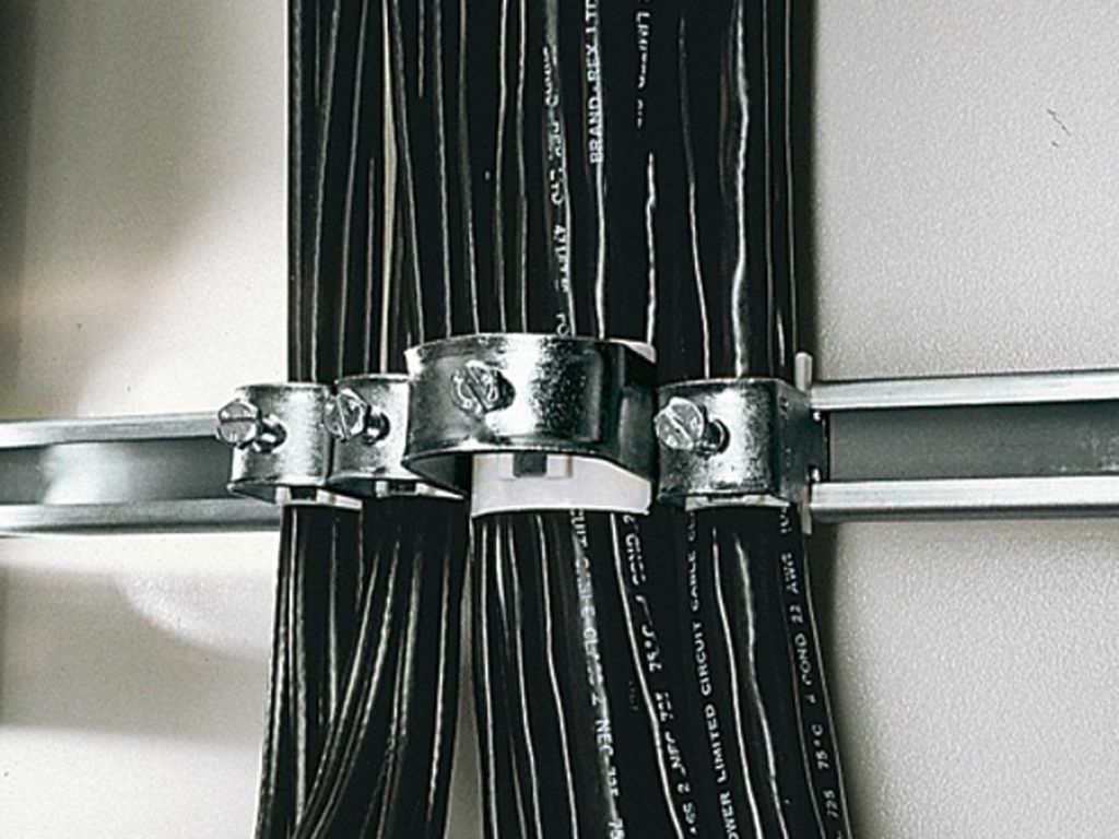 Cable clip for C rail, combination rail