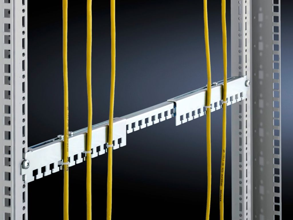 Guias para fixação de cabos com profundidade variável para TS, TE