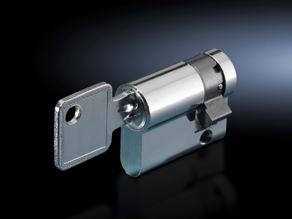 Lock and push-button inserts and profile half-cylinders для систем ручек