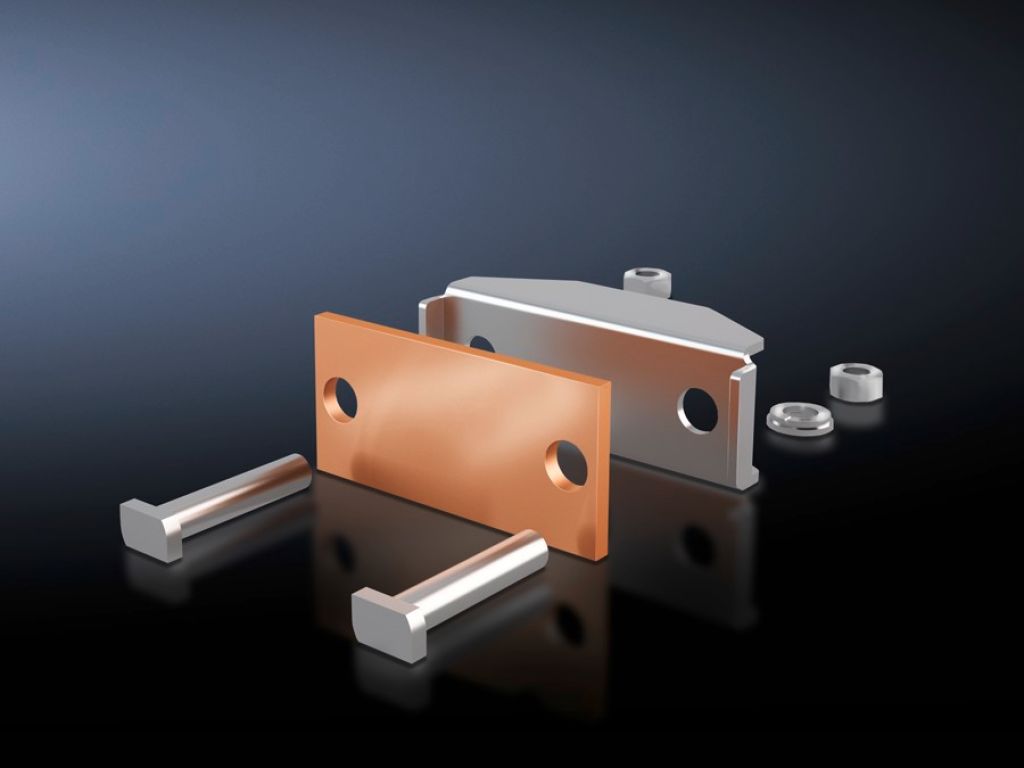 Connection plate for laminated copper bars