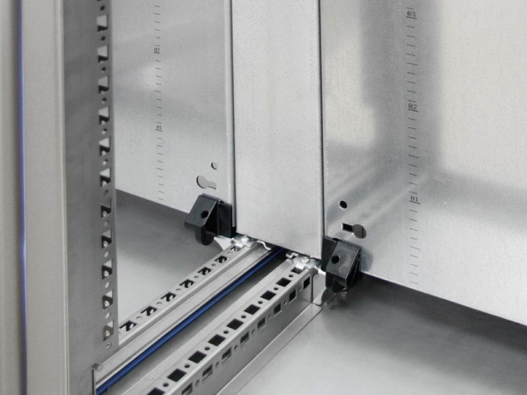 安装板填充板 用于系统机柜 HD