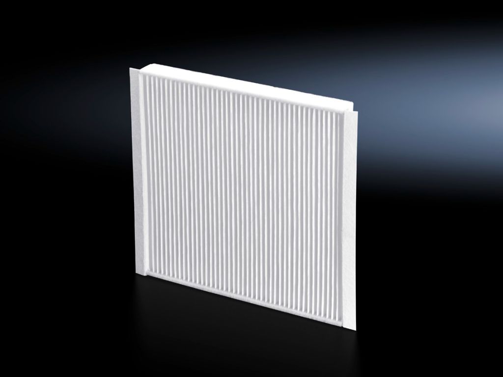Pleated filter for filter and roof-mounted fans, cooling units and chillers