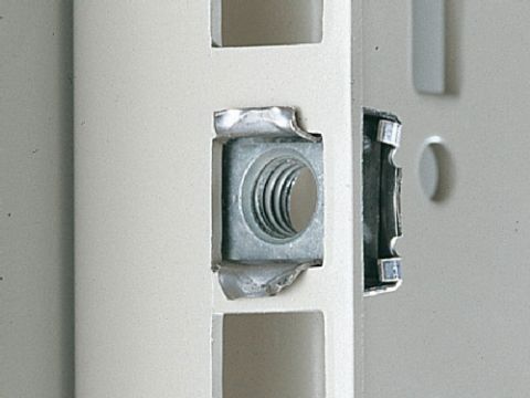 2094500 - Tuercas enjauladas