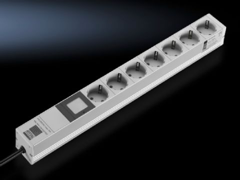 7240301 - Regleta de enchufes con medición de energía